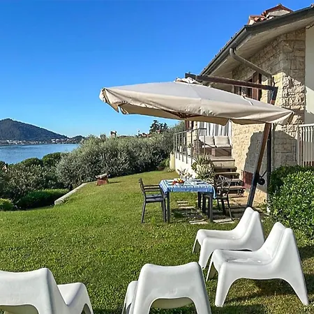 Villa Lago Dei Cigni-3